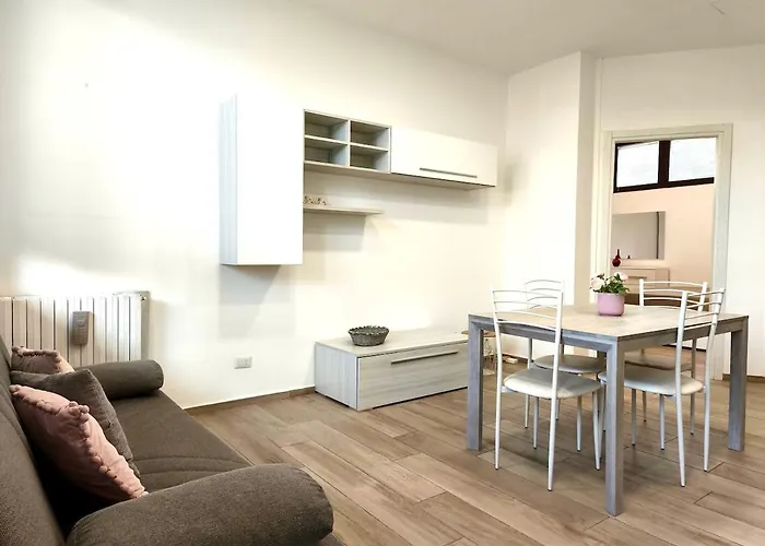 Near The Ferrari Museum, Wi-fi, Fully Equipped Kitchen, Free Street Parking Appartamento *