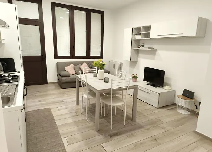 Near The Ferrari Museum, Wi-fi, Fully Equipped Kitchen, Free Street Parking Appartamento Maranello